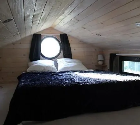 Dans Agreable Tiny House En Normandie Au Coeur Du Pays D'auge