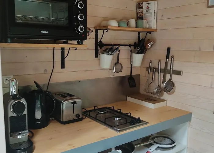 Dans Agreable Tiny House En Normandie Au Coeur Du Pays D'auge Holiday home Le Brevedent