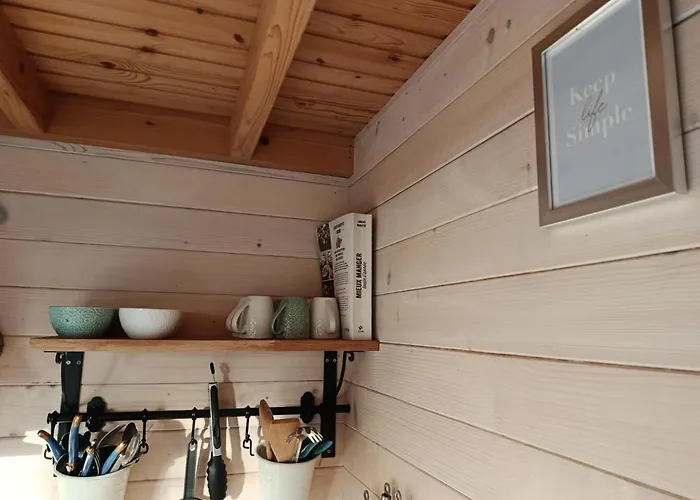 Dans Agreable Tiny House En Normandie Au Coeur Du Pays D'auge * Le Brevedent