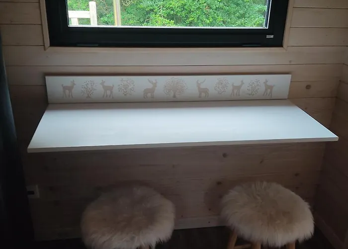 Holiday home Dans Agreable Tiny House En Normandie Au Coeur Du Pays D'auge *