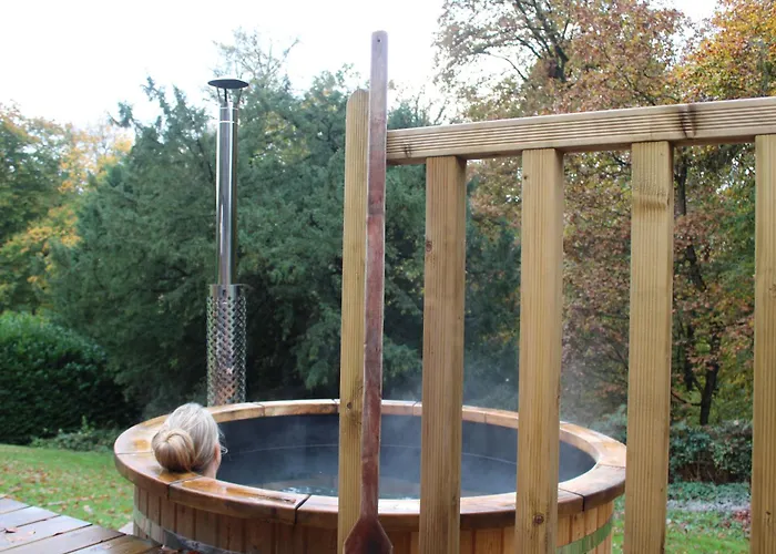 Holiday home Dans Agreable Tiny House En Normandie Au Coeur Du Pays D'auge