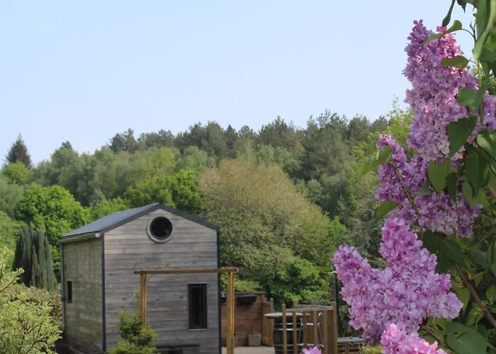 Dans Agreable Tiny House En Normandie Au Coeur Du Pays D'auge Holiday home Le Brevedent